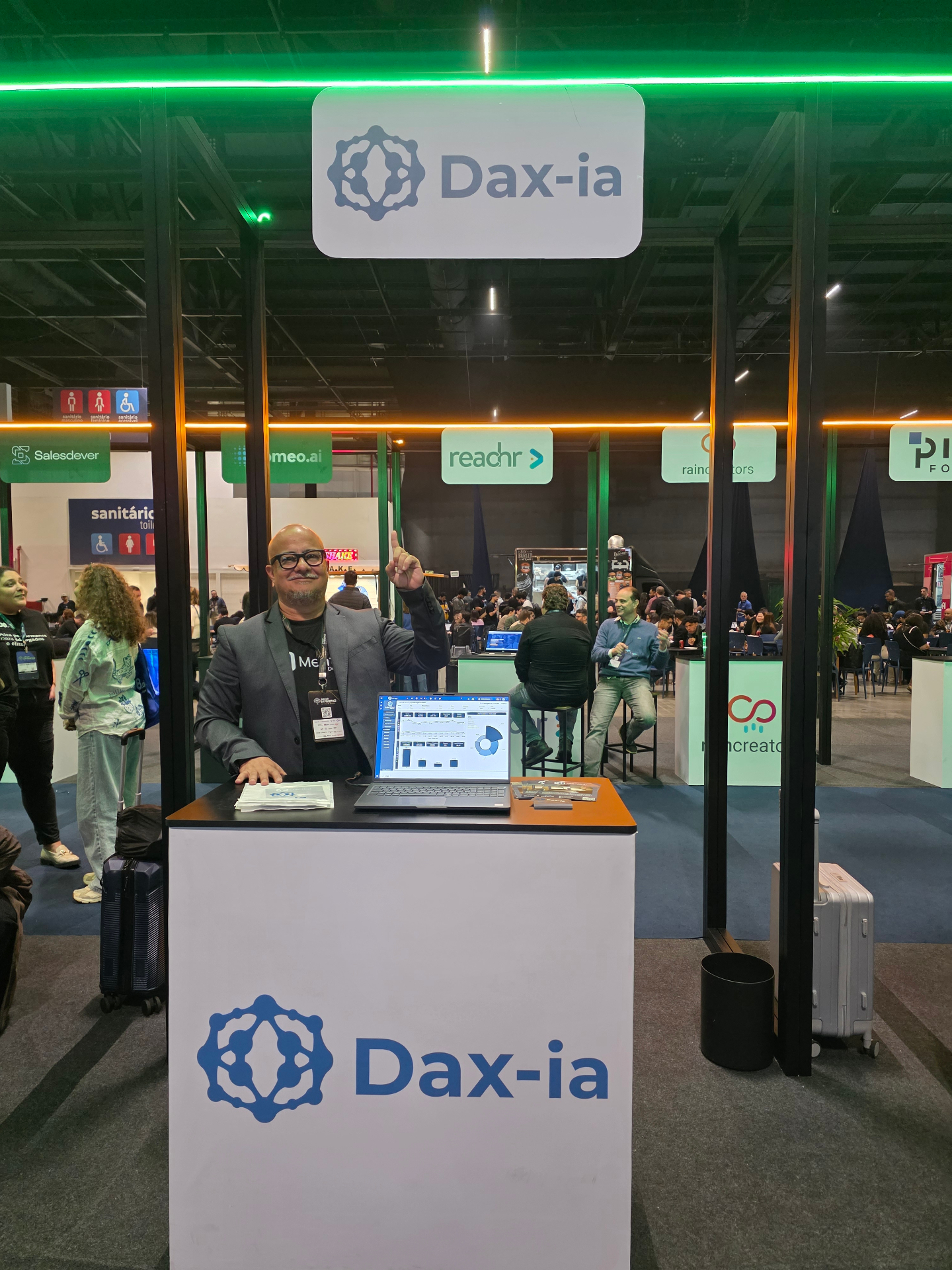 Stand da Dax-ia no AI Brasil Experience 2025